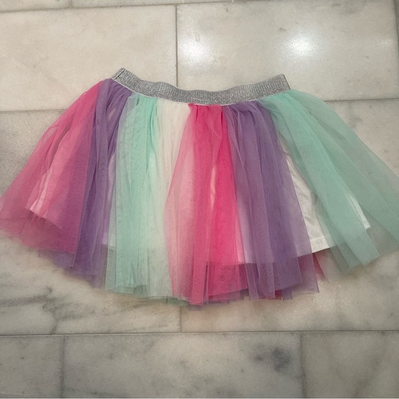 Girls Tutu. EUC. Size 4-6 yrs. - Picture 3 of 6